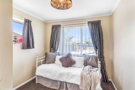 Photo of property in 37 Digby Place, Bromley, Christchurch, 8062