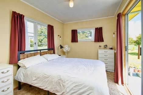 Photo of property in 37 Hillary Crescent, Maraenui, Napier, 4110