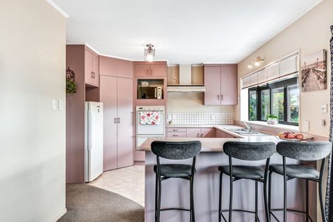 Photo of property in 6 Willowfield Place, Pukete, Hamilton, 3200