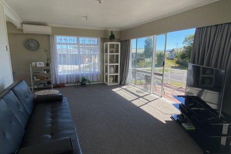 Photo of property in 5 Oxford Street, Tirau, 3410