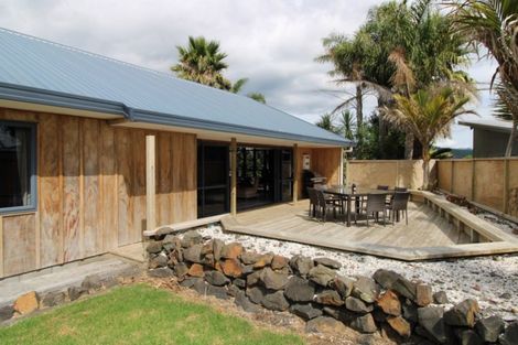 Photo of property in 502 Matarangi Drive, Matarangi, Whitianga, 3592