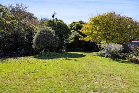 Photo of property in 50 Oberon Street, Stratford, 4332