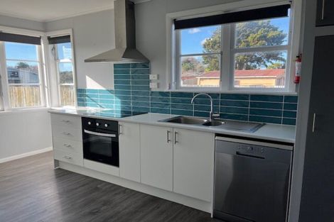 Photo of property in 15 Coley Street, Foxton, 4814
