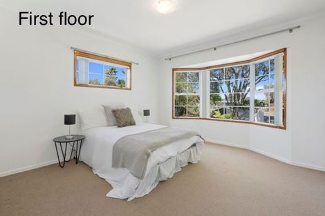 Photo of property in 1/17 Sartors Avenue, Northcross, Auckland, 0630