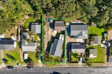 Photo of property in 125 Park Avenue, Whangamata, 3620