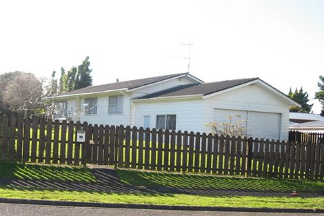 Photo of property in 12 Astor Place, Manurewa, Auckland, 2102