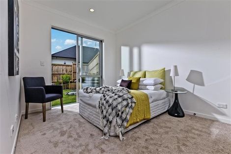 Photo of property in 44 Butler Stoney Crescent, Silverdale, 0932