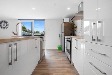 Photo of property in 44 Athenree Road, Athenree, Katikati, 3177