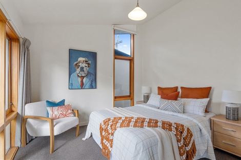 Photo of property in 394 Cashmere Road, Westmorland, Christchurch, 8025