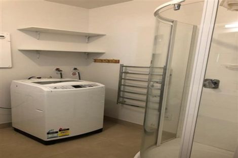 Photo of property in 54b Birkdale Road, Birkdale, Auckland, 0626