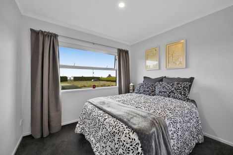 Photo of property in 427 Cardiff Road, Pembroke, Stratford, 4391