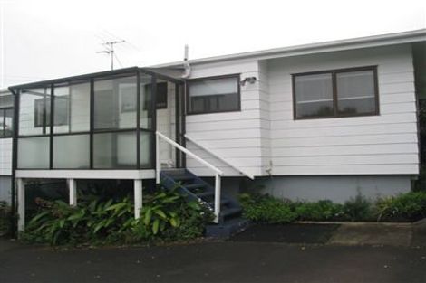 Photo of property in 2/7 Gordon Avenue, Forrest Hill, Auckland, 0620