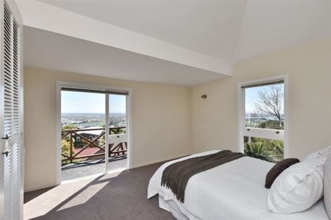 Photo of property in 241 Cannon Hill Crescent, Mount Pleasant, Christchurch, 8081