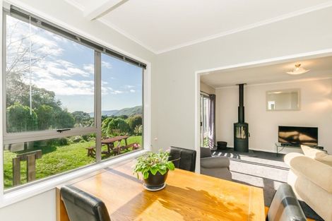 Photo of property in 6 Kapekape Place, Pukerua Bay, 5026