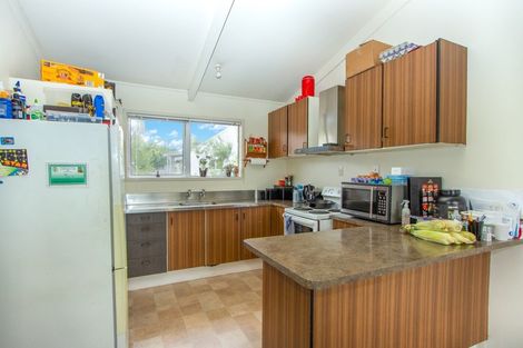 Photo of property in 35 Tania Crescent, Western Heights, Rotorua, 3015