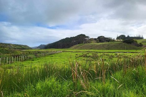 Photo of property in 49 Kai Iwi Lakes Road, Omamari, Dargaville, 0373