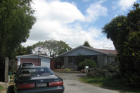 Photo of property in 16d Tralee Place, Bishopdale, Christchurch, 8053