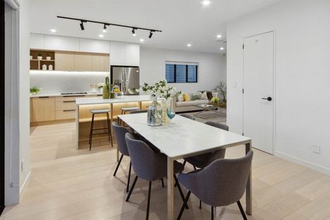 Photo of property in 34b Esmonde Road, Takapuna, Auckland, 0622