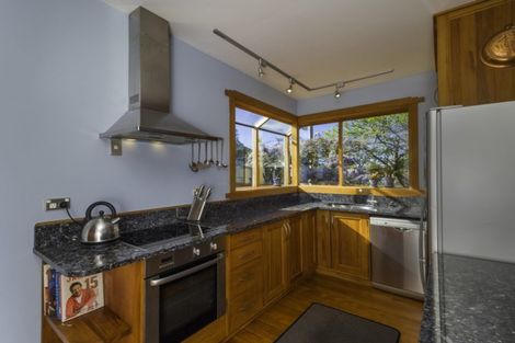 Photo of property in 6 Campbell Street, Sumner, Christchurch, 8081