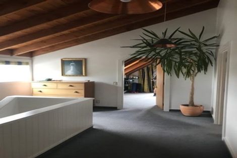 Photo of property in 133 Breaker Bay Road, Breaker Bay, Wellington, 6022