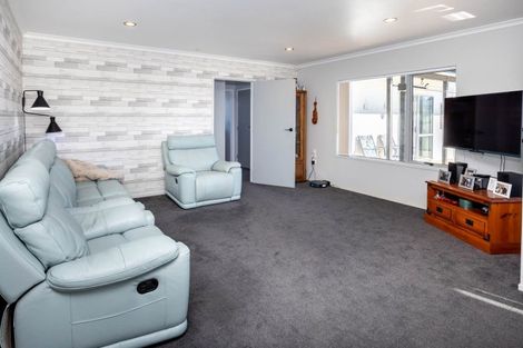 Photo of property in 22 Walmsley Street, Kihikihi, Te Awamutu, 3800