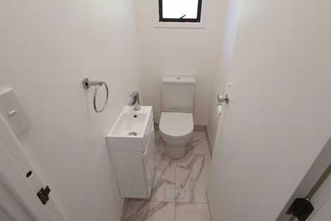 Photo of property in 3/28 Salisbury Road, Birkdale, Auckland, 0626