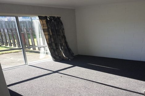 Photo of property in 30a Simons Street, Moturoa, New Plymouth, 4310