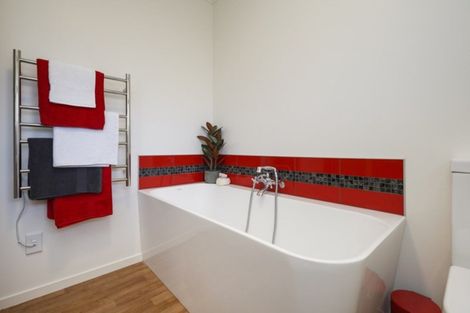 Photo of property in 46 John F Kennedy Drive, Milson, Palmerston North, 4414