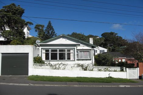 Photo of property in 23 Plymouth Street, Karori, Wellington, 6012