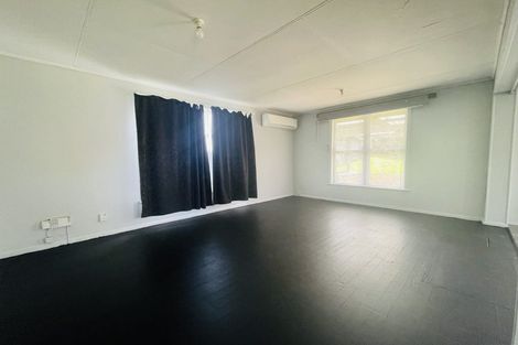 Photo of property in 86 Arimu Road, Papakura, 2110