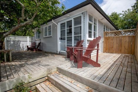 Photo of property in 30 Pipiroa Road, Ngatea, 3503