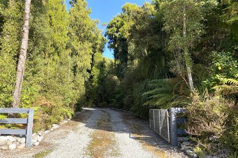 Photo of property in 8 Jackson Place, Kumara Junction, Hokitika, 7882
