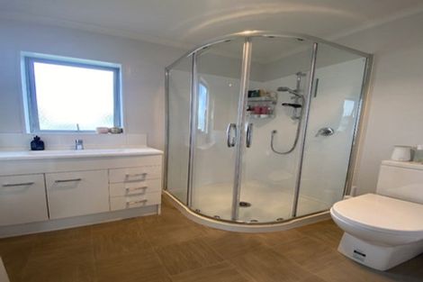 Photo of property in 361 Whangaparaoa Road, Stanmore Bay, Whangaparaoa, 0932