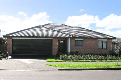 Photo of property in 303 Te Irirangi Drive, Flat Bush, Auckland, 2019