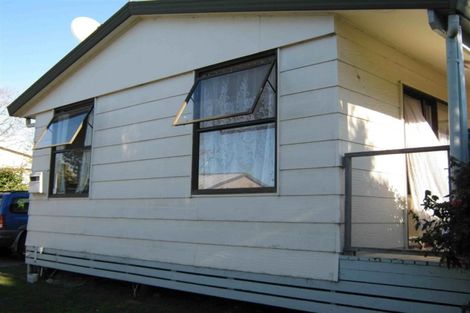 Photo of property in 2 Langdon Lane, Melville, Hamilton, 3206