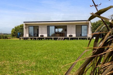 Photo of property in 317 Porikapa Road, Warea, New Plymouth, 4381