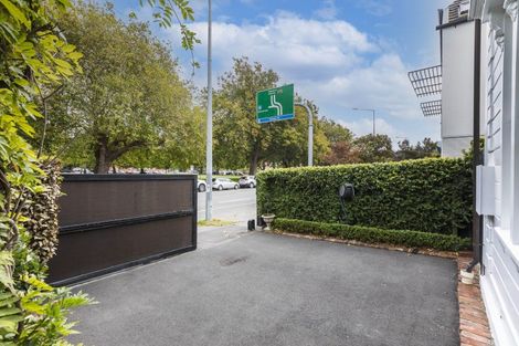 Photo of property in 26 Cranmer Square, Christchurch Central, Christchurch, 8013