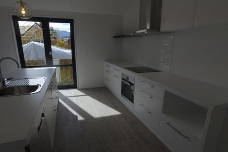 Photo of property in 21 Red Cottage Drive, Lake Hayes, Queenstown, 9304