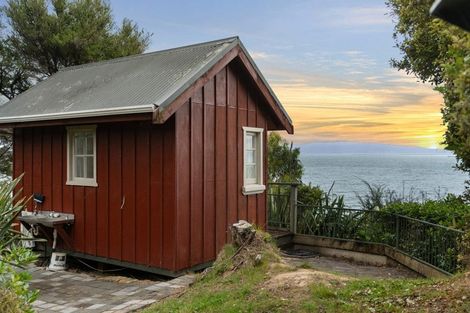 Photo of property in 142a Thames Coast Sh25 Road, Whakatete Bay, Thames, 3575
