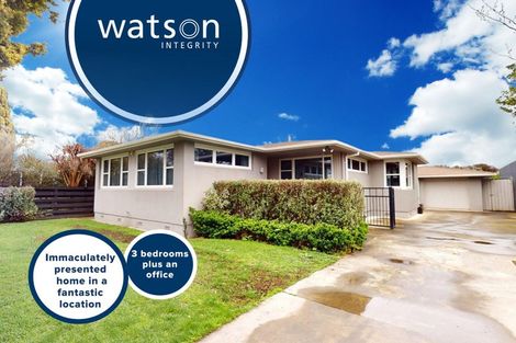 Photo of property in 7 Raglan Avenue, Cloverlea, Palmerston North, 4412