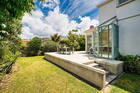 Photo of property in 21 Te Hoe Grove, Pinehill, Auckland, 0632