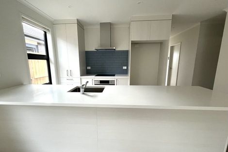 Photo of property in 55 Rorotu Avenue, Karaka, 2113