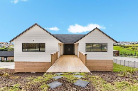 Photo of property in 13 Discovery Drive, Gulf Harbour, Whangaparaoa, 0930