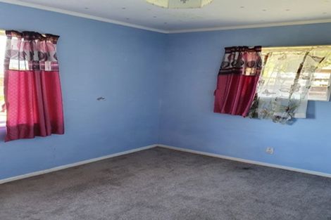 Photo of property in 2/13 Berwyn Avenue, Takanini, 2112