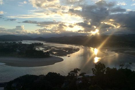 Photo of property in 1a Motuhoa Road, Tairua, 3508