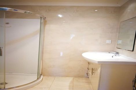 Photo of property in 2/25 Keldale Place, Forrest Hill, Auckland, 0620