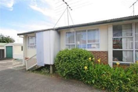 Photo of property in 2/5 Aranui Road, Mount Wellington, Auckland, 1060