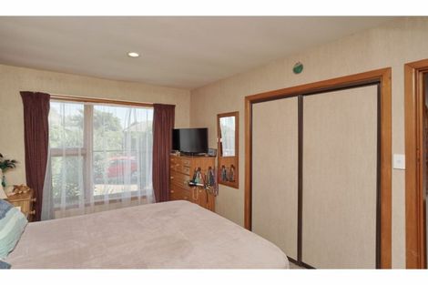 Photo of property in 95 Kendal Avenue, Burnside, Christchurch, 8053