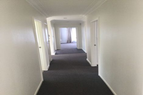 Photo of property in 208 Te Atatu Road, Te Atatu South, Auckland, 0610