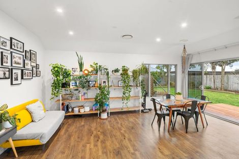 Photo of property in 105 Kotuku Crescent, Woolston, Christchurch, 8023